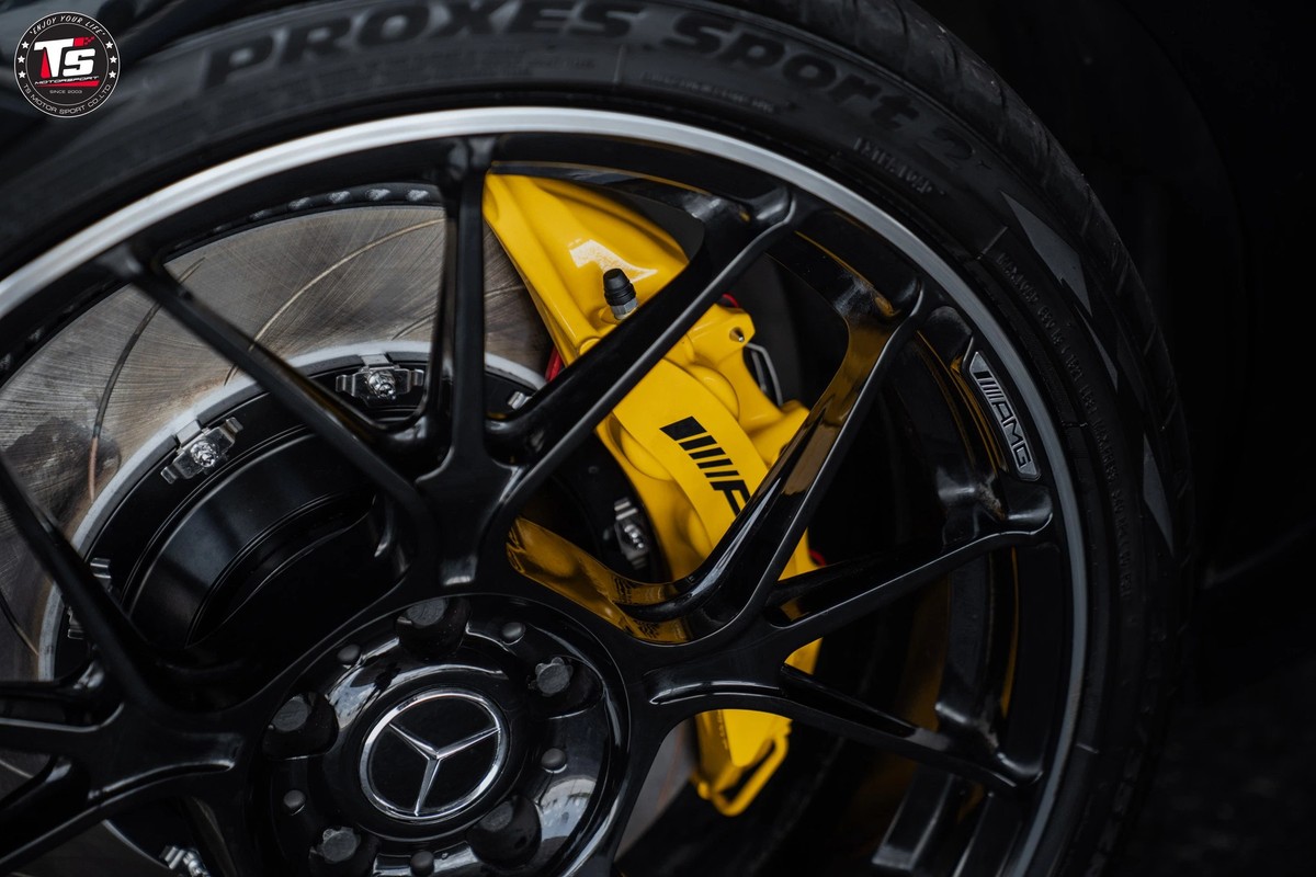 ชุดเบรก AMG Brake Kit (CTSV) For Mercedes-Benz CLS — ภาพสินค้า 3
