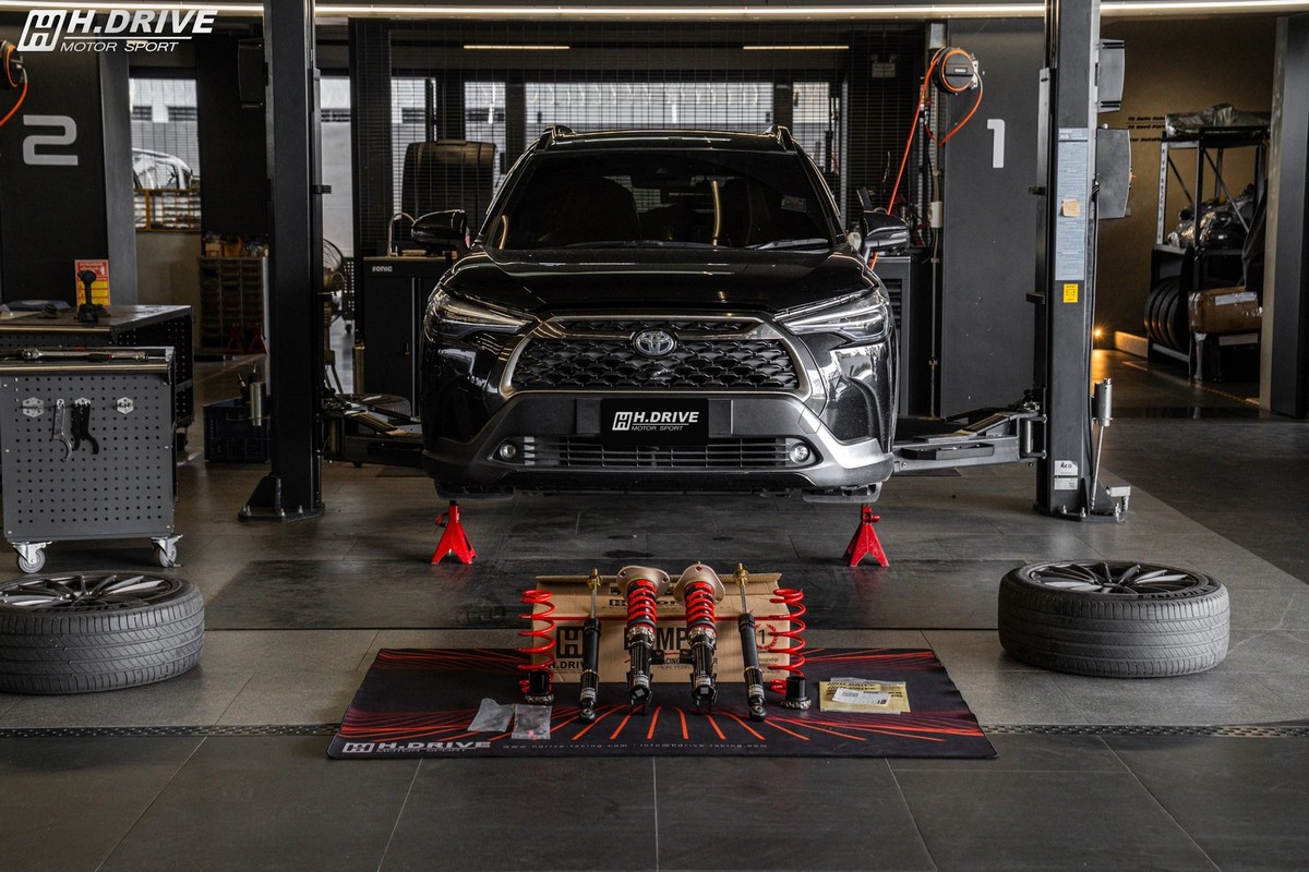 โช้คอัพ TOYOTA Corolla Cross - H.Drive S.. Spec