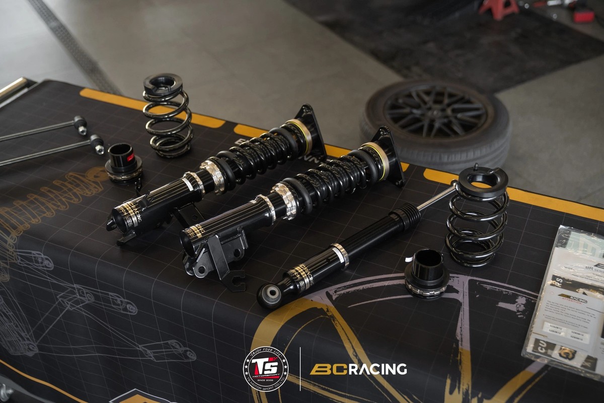 โช้คอัพ Nissan Serena (C28) - BC Racing BR-Series — ภาพสินค้า 4