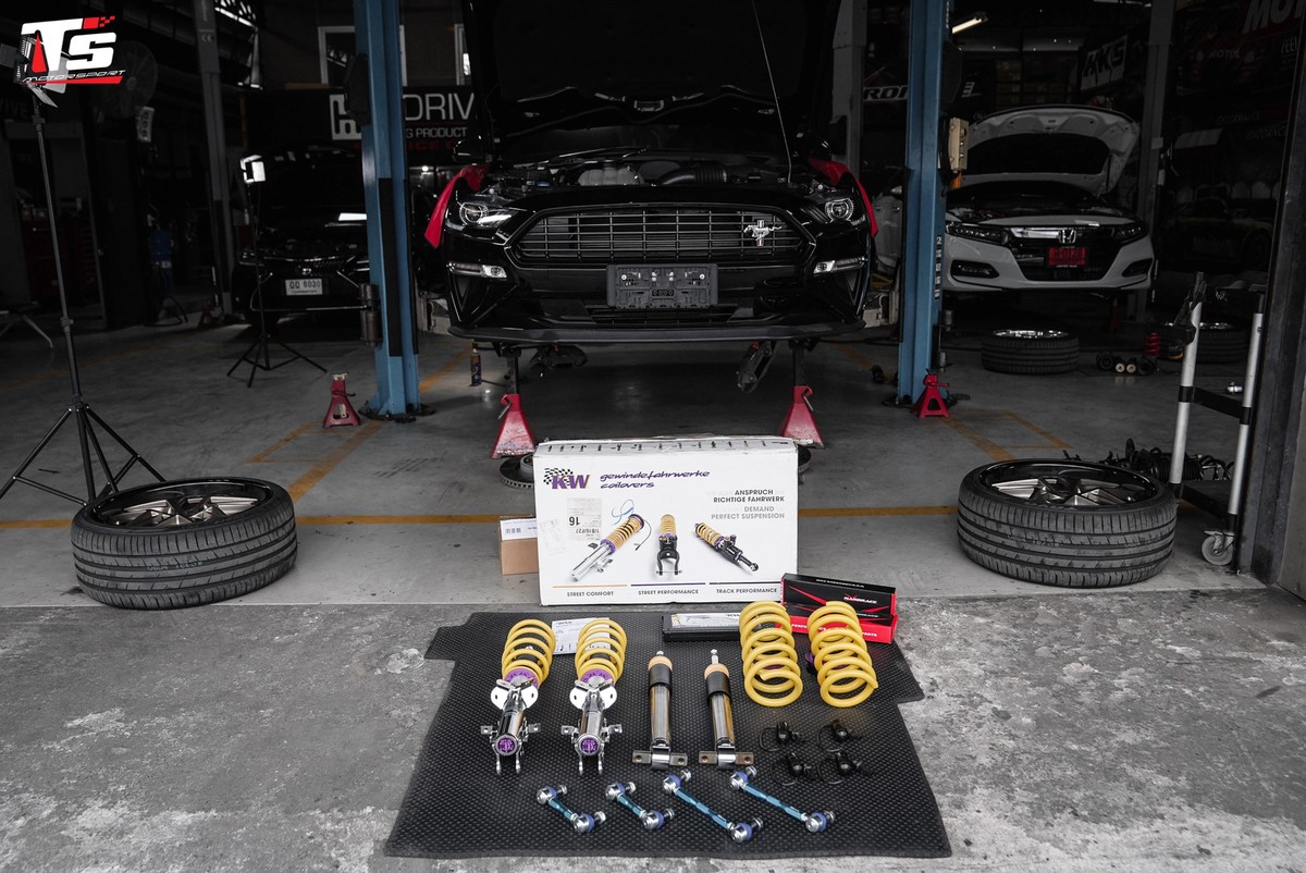 โช้คอัพ Ford Mustang 2.3L High Performance - KW V3 Coilovers
