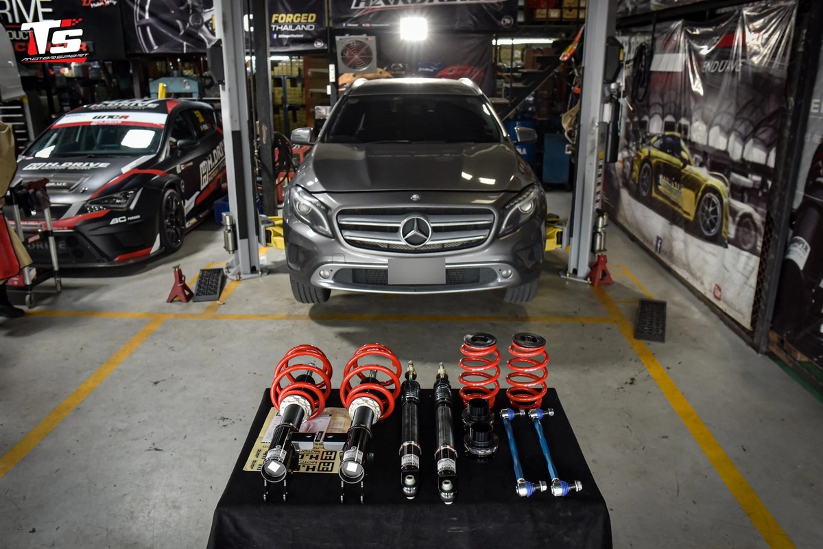 โช้คอัพ Mercedes-Benz GLA (X156) - H.Drive EURO Spec