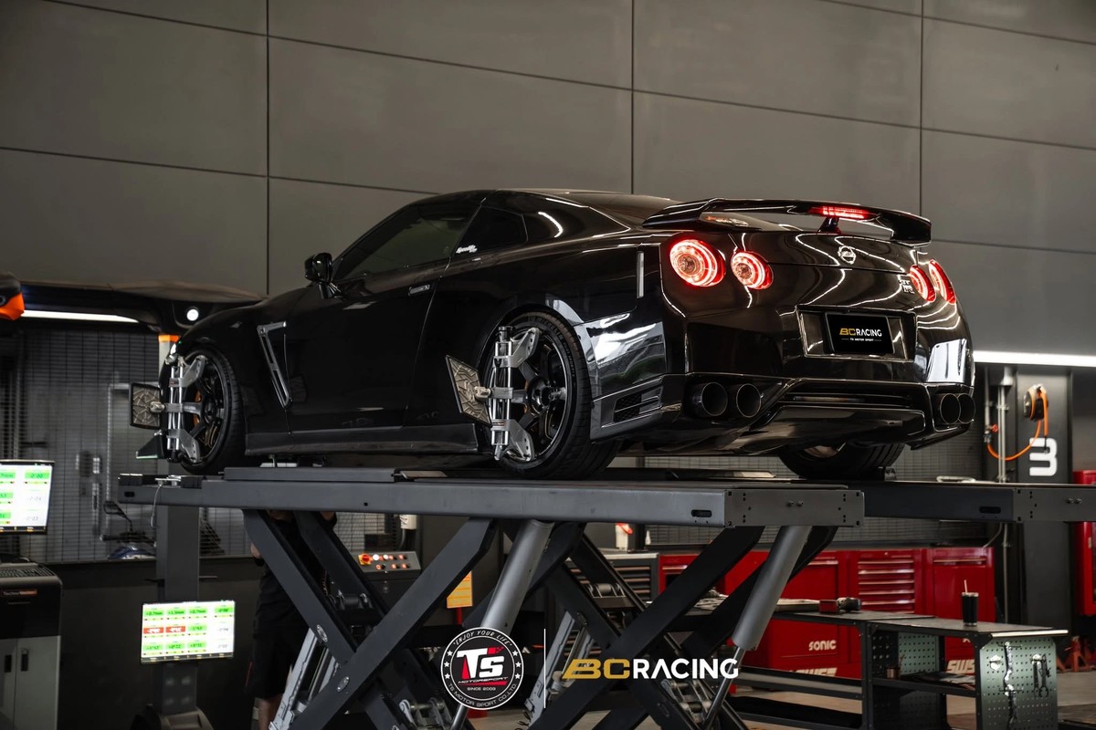 โช้คอัพ NISSAN GT-R R35 - BC Racing — ภาพสินค้า 9