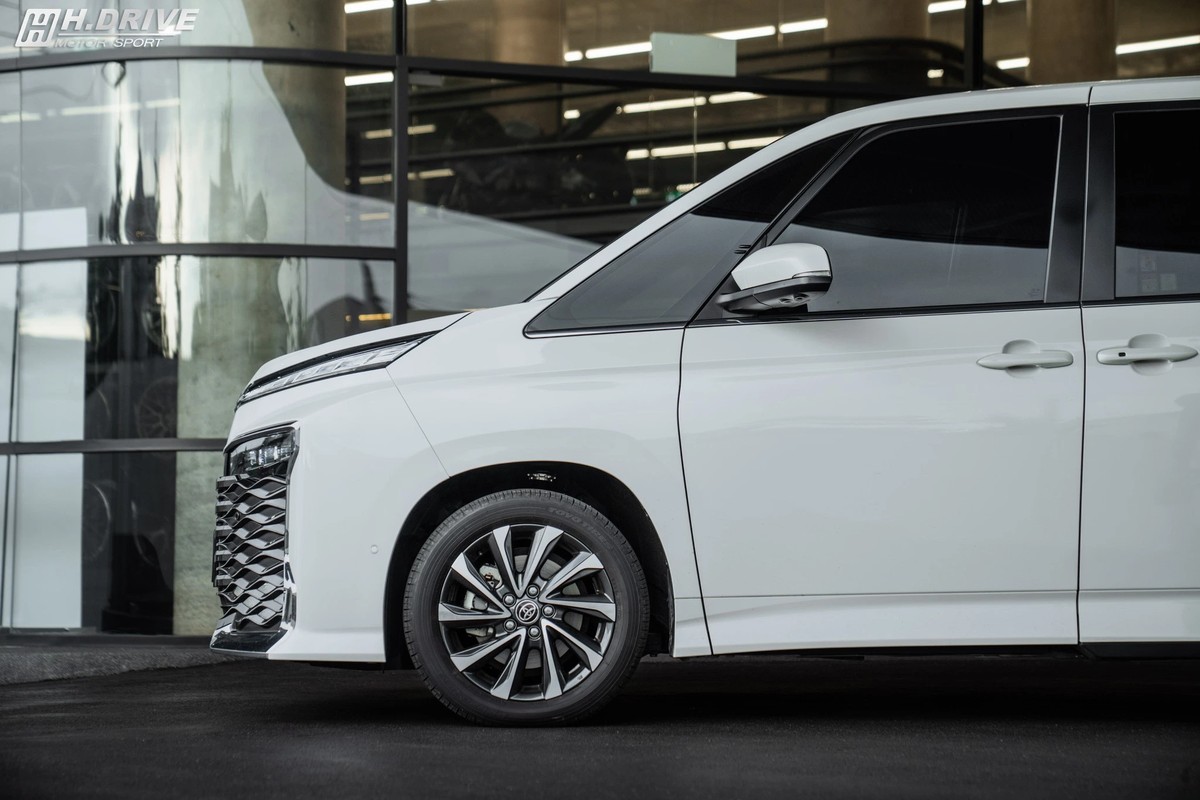 โช้คอัพ TOYOTA Voxy (ZWR90) - H.Drive S Spec — ภาพสินค้า 6