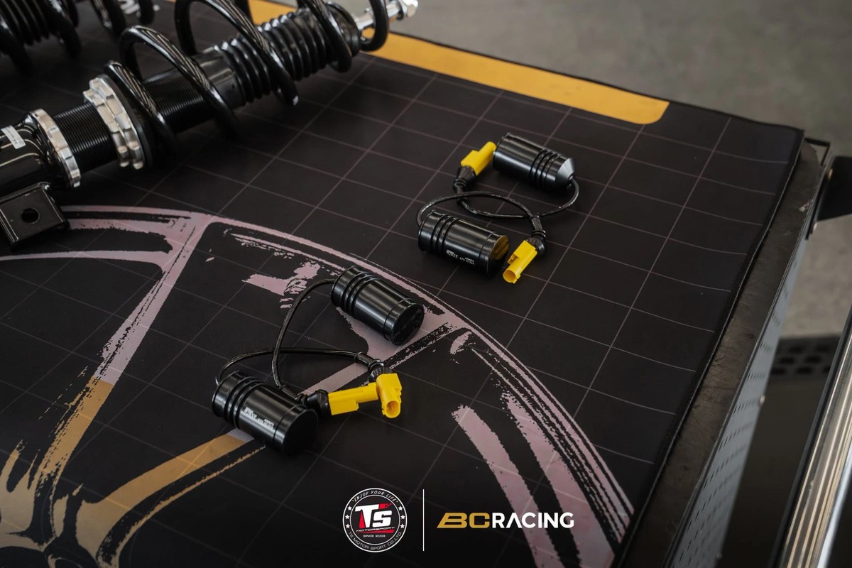 โช้คอัพ BMW X4M (F98) - BC Racing BR-Series — ภาพสินค้า 3