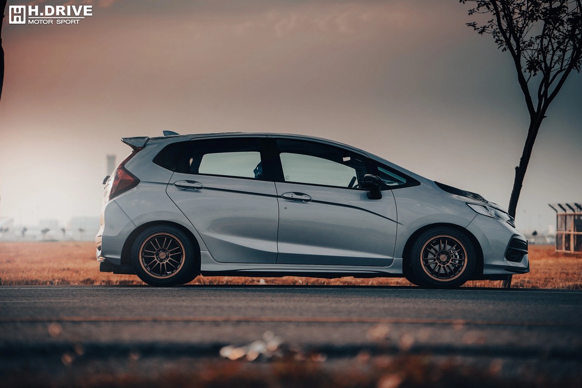โช้คอัพ HONDA JAZZ GK - H.Drive S Spec — ภาพสินค้า 8