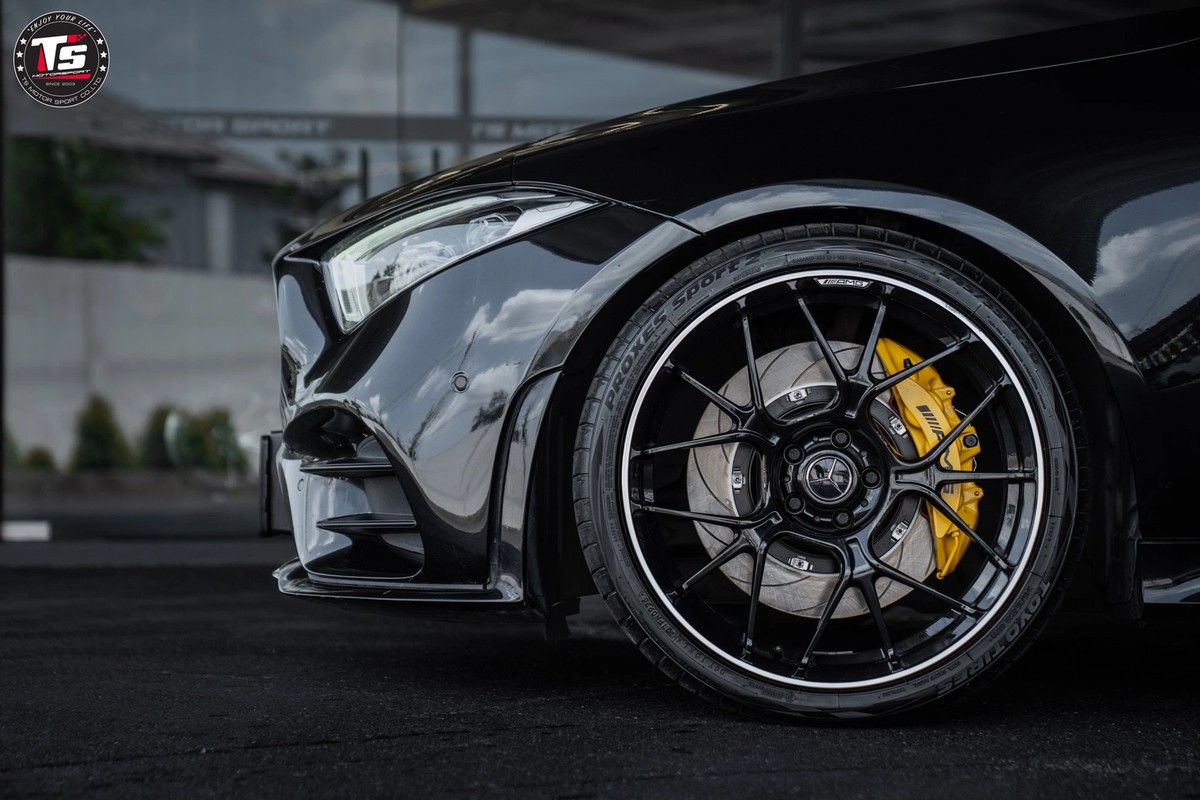 ชุดเบรก AMG Brake Kit (CTSV) For Mercedes-Benz CLS