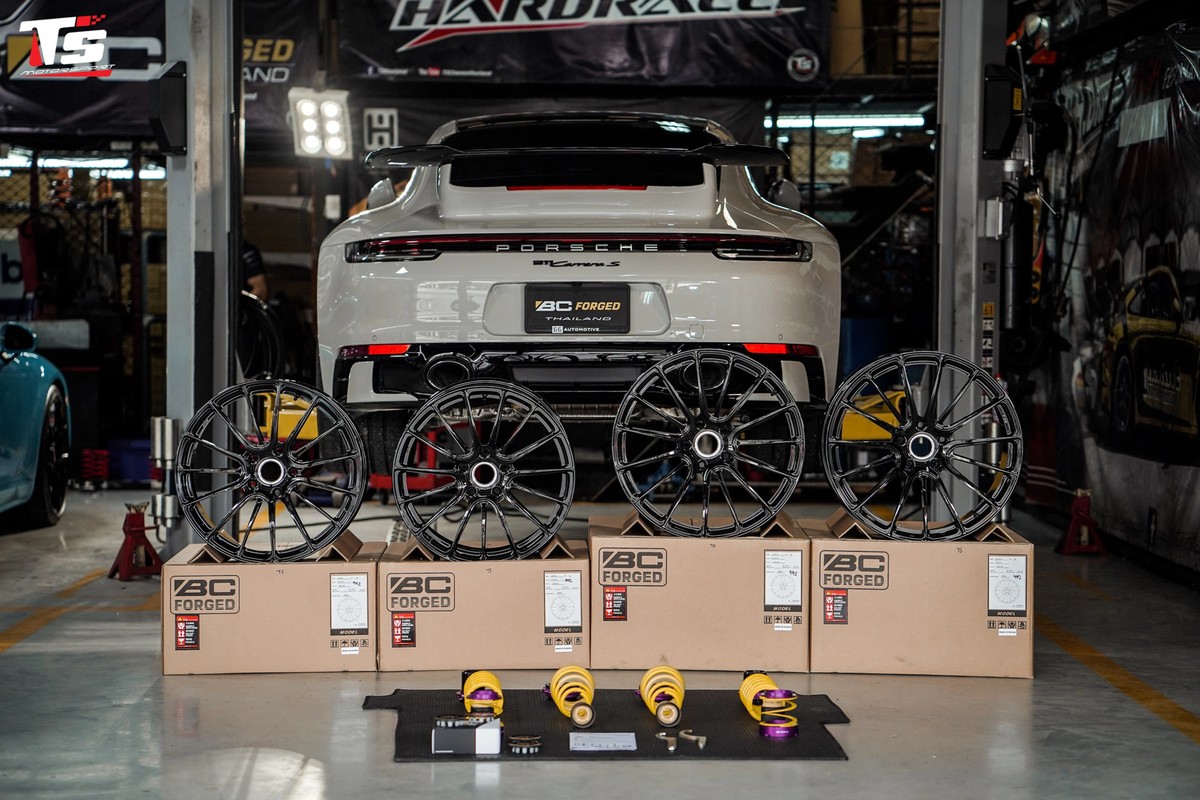 โช้คอัพ Porsche 911 Carrera S (992) - KW Suspension