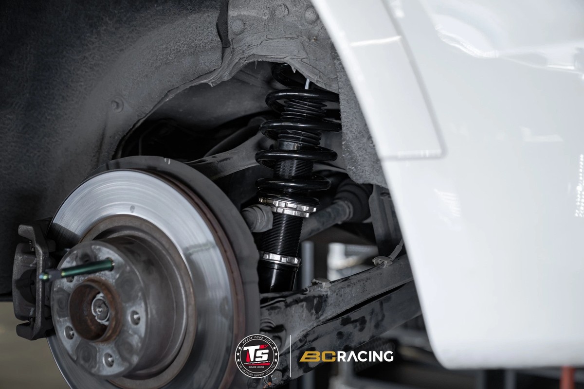โช้คอัพ BMW X4 (F26) - BC Racing BR-Series — ภาพสินค้า 3