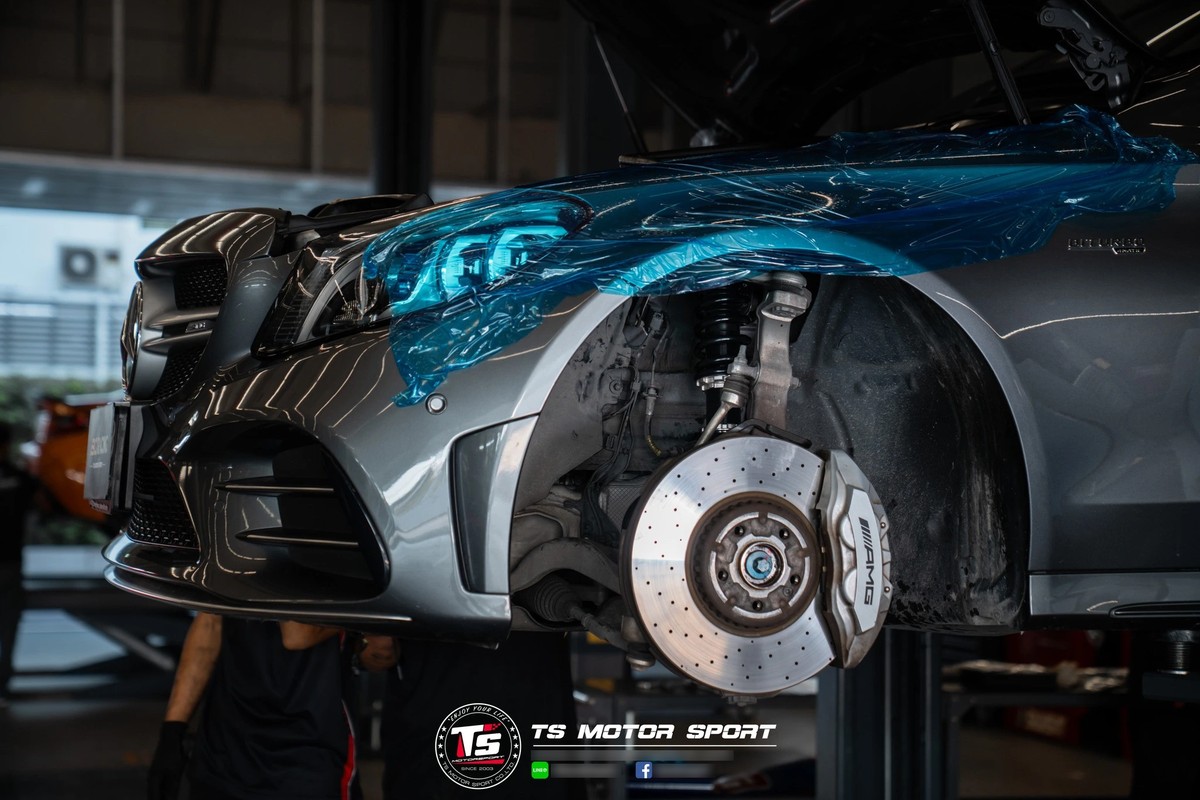 โช้คอัพ Mercedes-AMG C43 (C205) - BC Racing BR-Series — ภาพสินค้า 8