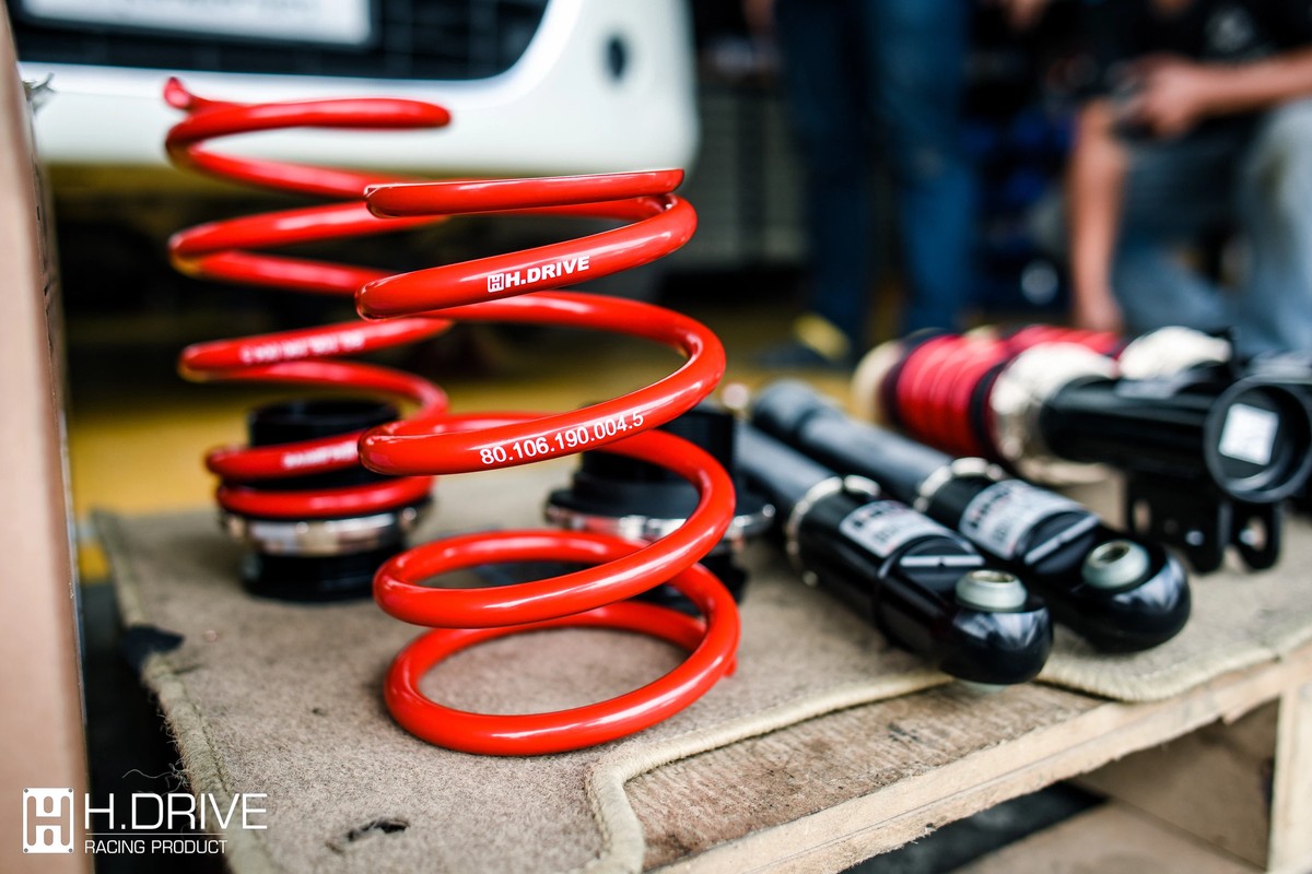 โช้คอัพ NISSAN MARCH - H.Drive S Spec — ภาพสินค้า 3