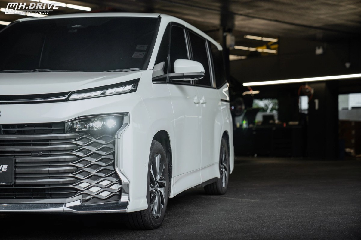 โช้คอัพ TOYOTA Voxy (ZWR90) - H.Drive S Spec — ภาพสินค้า 9