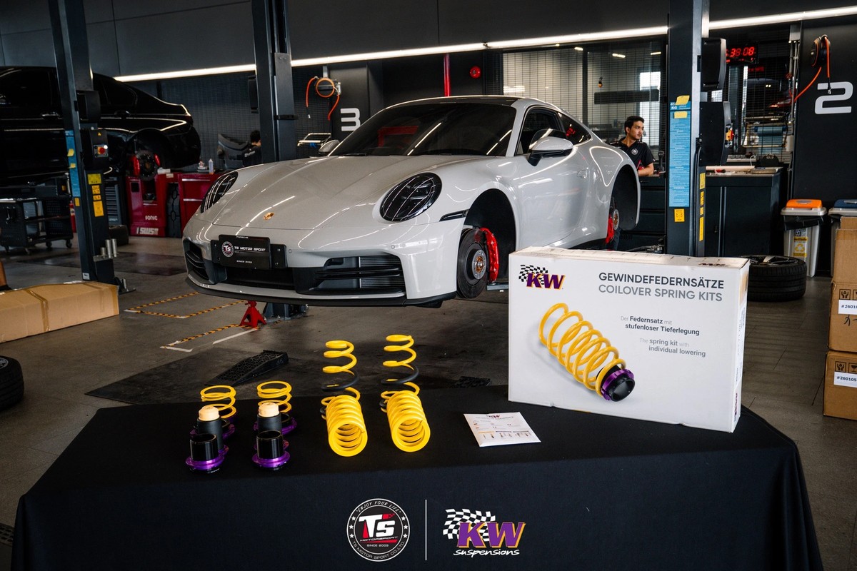 สปริงโหลดปรับระดับ Porsche 911 Carrera S (992.2) - KW HAS