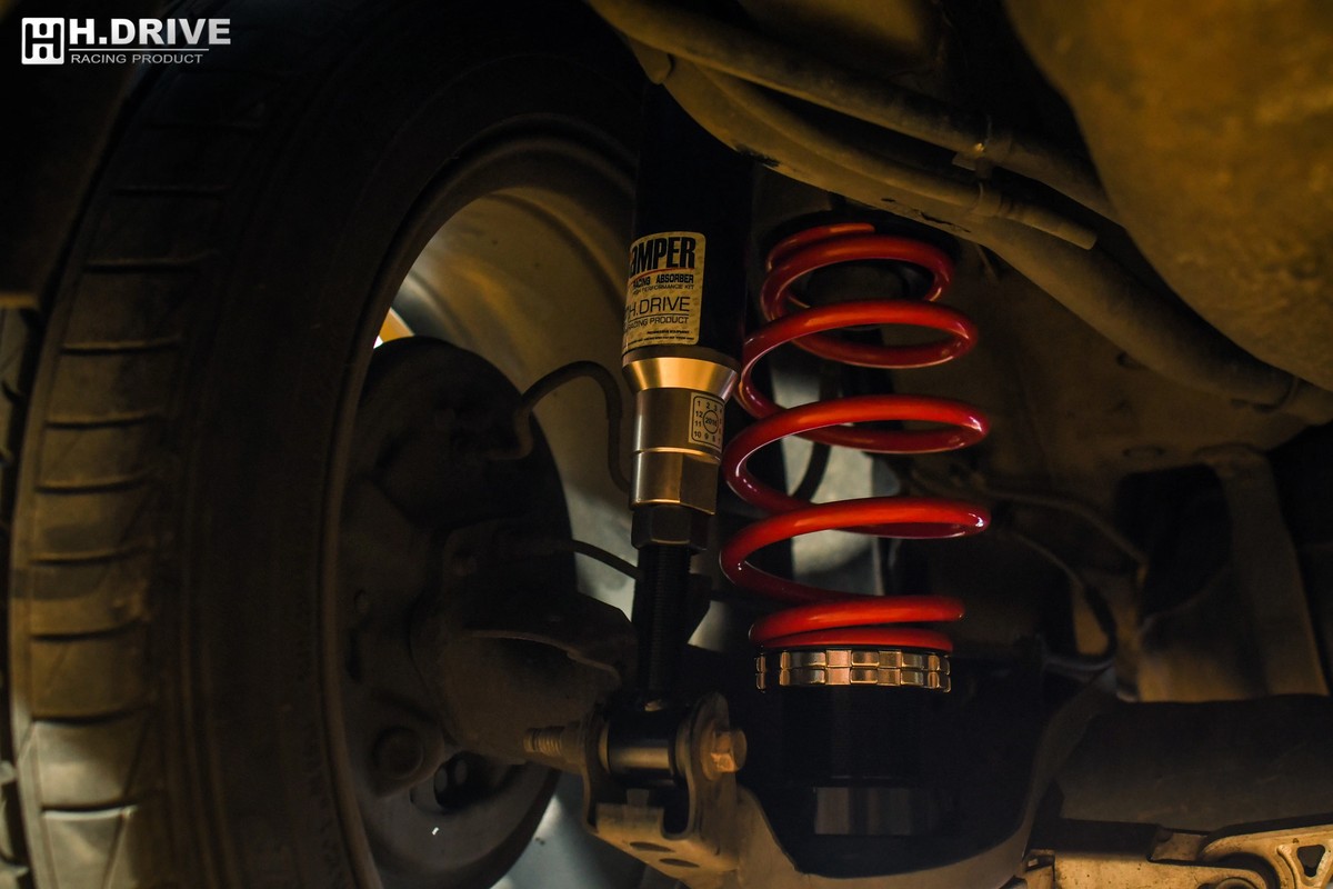 โช้คอัพ FORD Fiesta - H.Drive S Spec — ภาพสินค้า 3