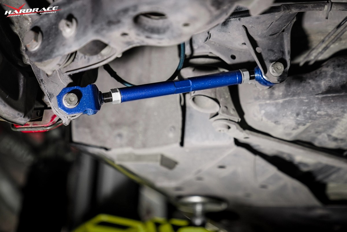 อะไหล่ช่วงล่าง BMW 4Series (F32) - Camber+Toe Control Arm HARDRACE — ภาพสินค้า 4