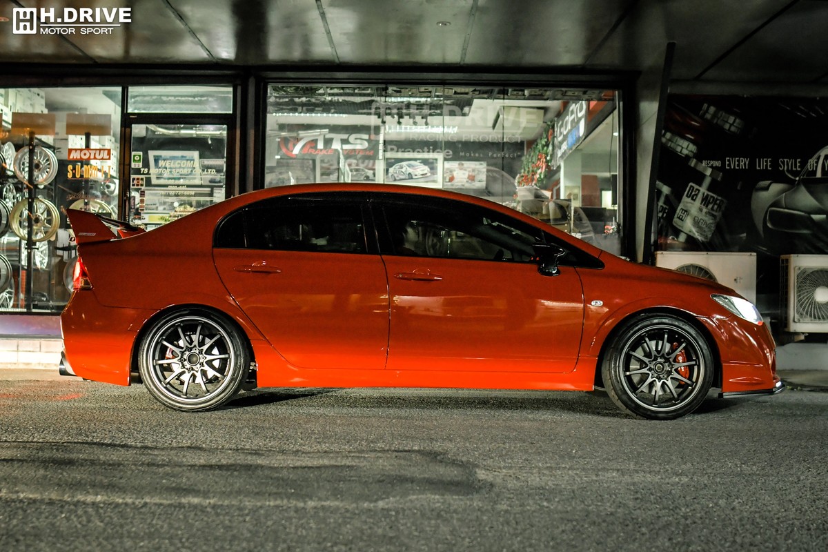 โช้คอัพ HONDA CIVIC FD - H.Drive R Spec — ภาพสินค้า 2