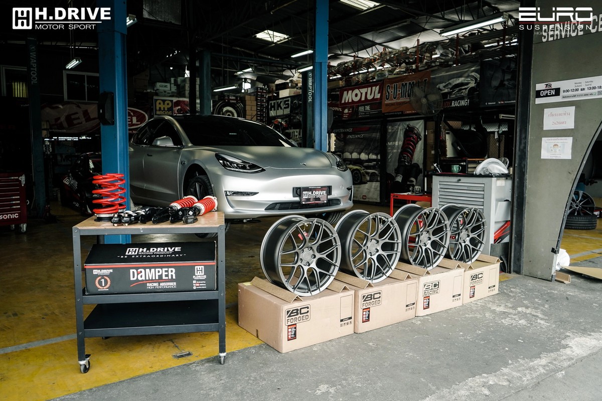 โช้คอัพ TESLA Model 3- H.Drive EURO Spec