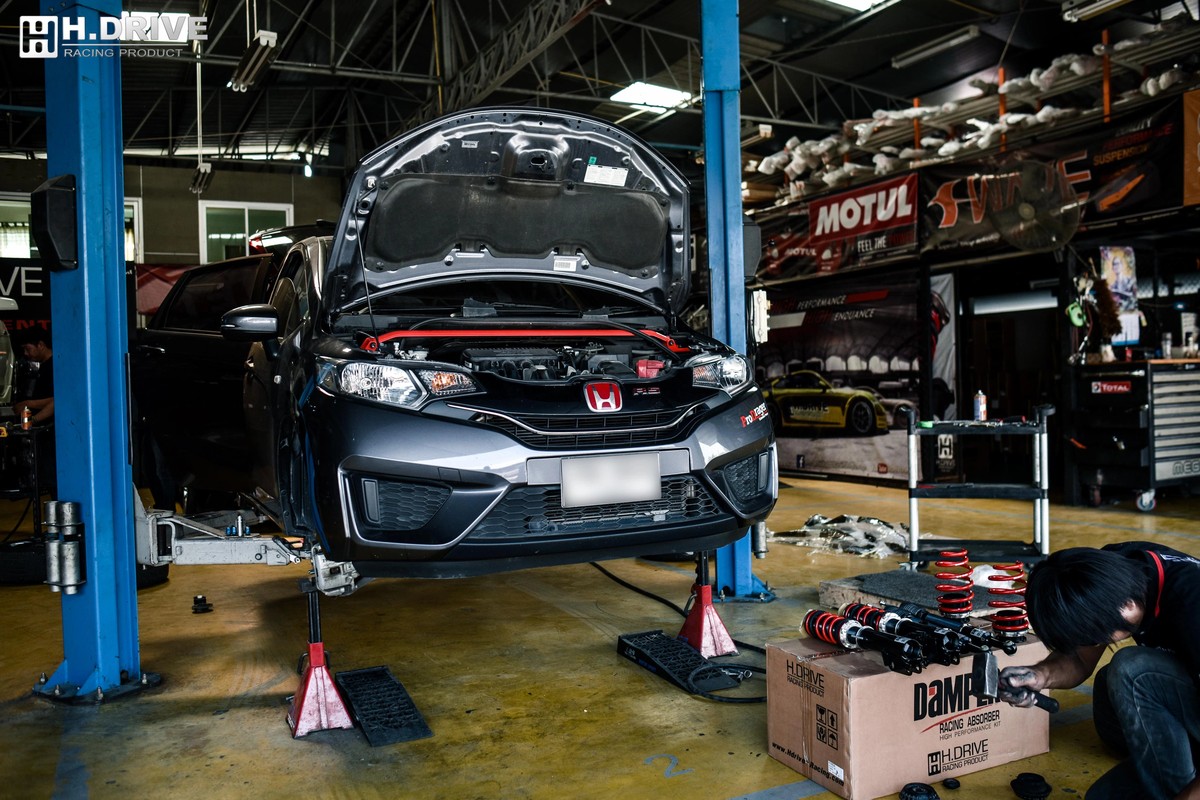 โช้คอัพ HONDA JAZZ GK - H.Drive S Spec