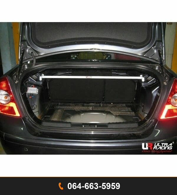 ค้ำโช้คหลัง Ultra Racing UR-RE2-629A FORD FOCUS