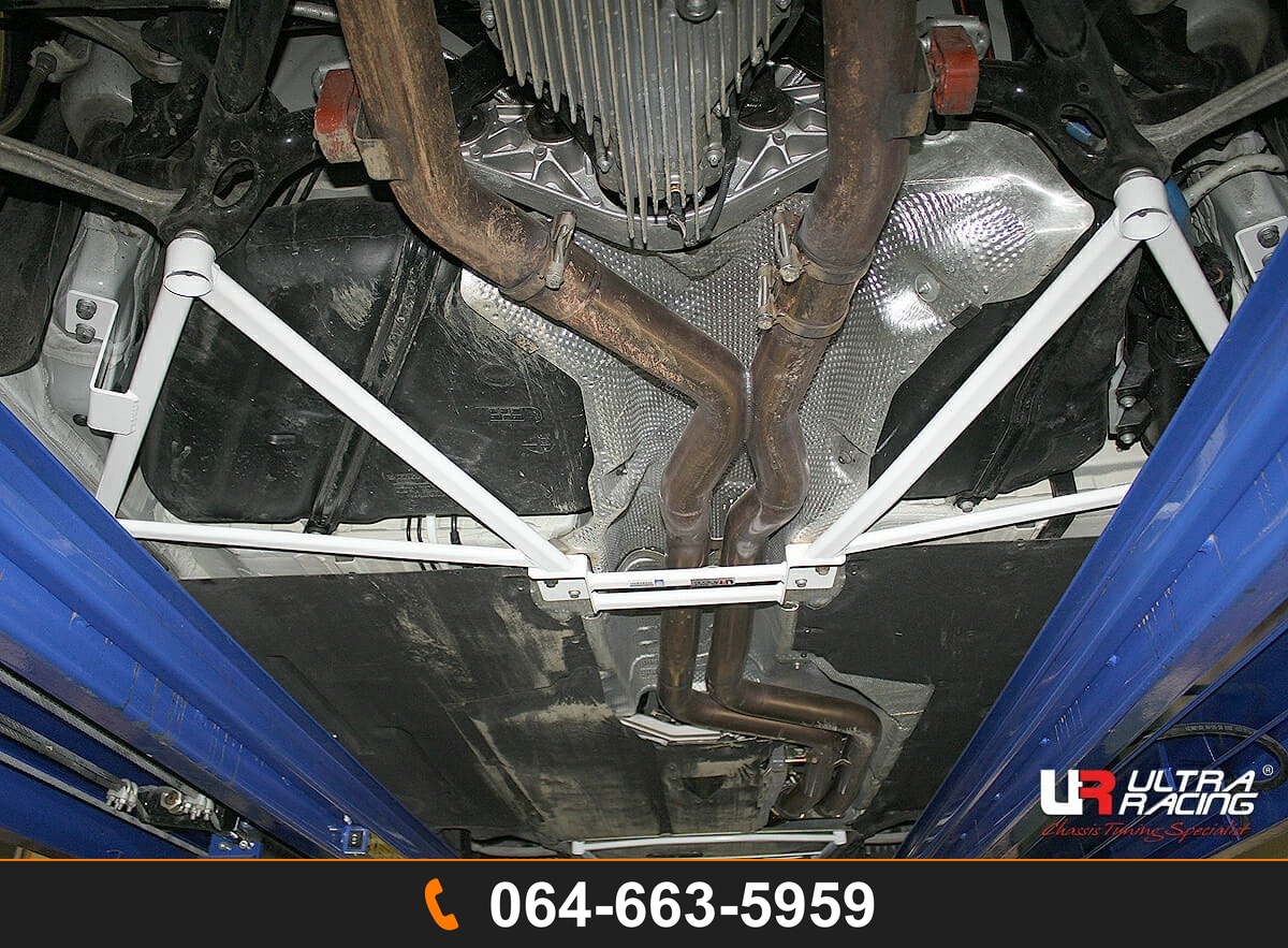 ค้ำตัวถังล่างหลัง Ultra Racing URKR-RL8-3013 BMW F82