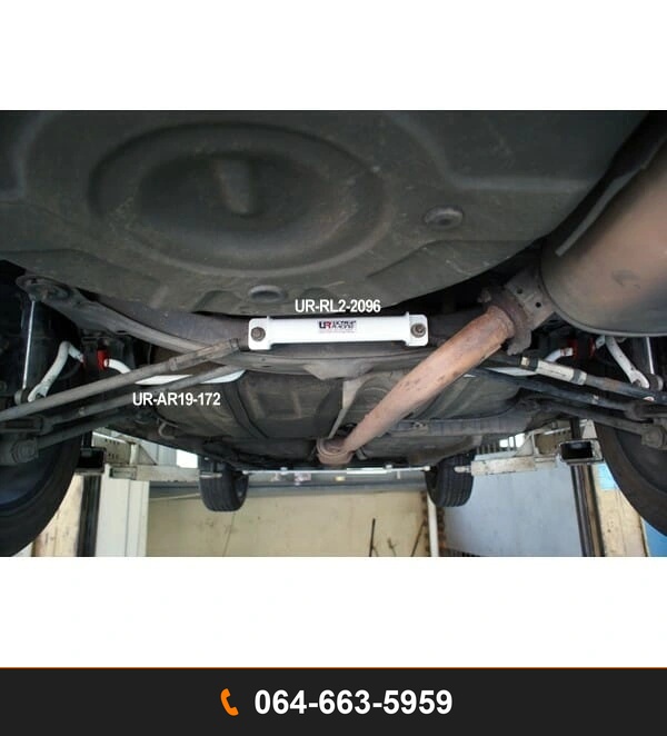 ค้ำตัวถังล่างหลัง Ultra Racing UR-RL2-2096 TOYOTA CAMRY