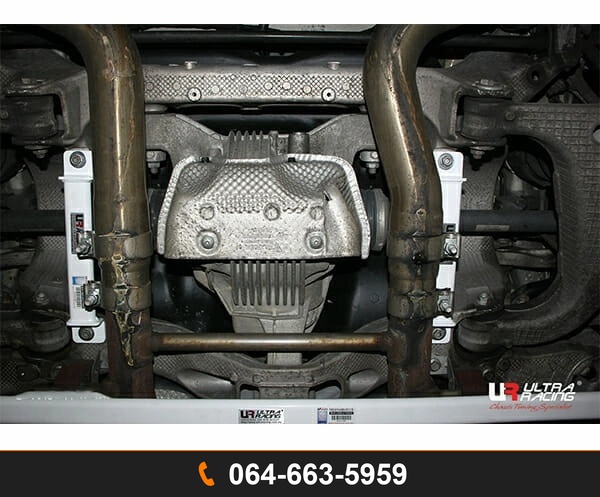 ค้ำตัวถังล่างด้านข้างหลัง Ultra Racing UR-RS4-1908P PORSCHE PANAMERA