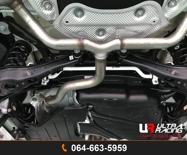 กันโคลงหลัง Ultra Racing UR-AR23-521(B) VOLKSWAGEN GOLF GTI