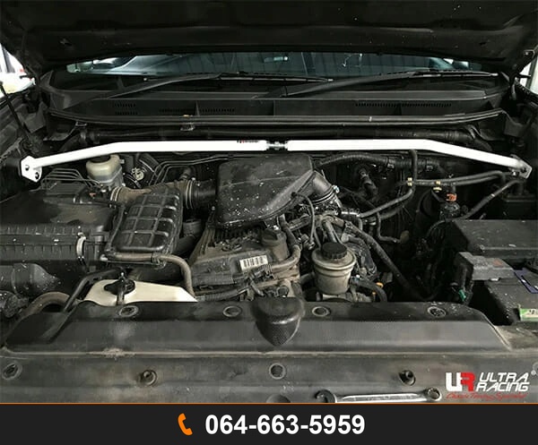 ค้ำโช้คหน้า Ultra Racing UR-TW2-4027A TOYOTA LAND CRUISER PRADO