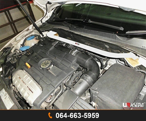 ค้ำโช้คหน้า Ultra Racing UR-TW2-3220 VOLKSWAGEN GOLF GTI