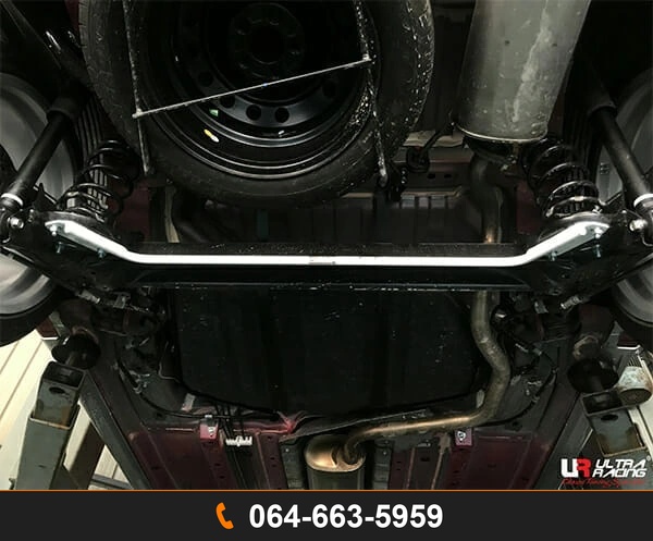 กันโคลงหลัง Ultra Racing URTH-AR18-631 MITSUBISHI XPANDER