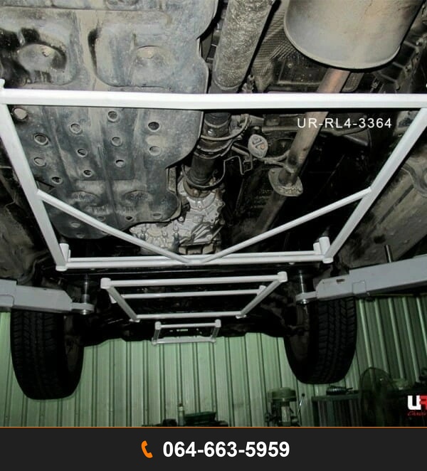 ค้ำตัวถังล่างหลัง Ultra Racing URTH-RL4-3364 TOYOTA FORTUNER