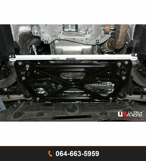 ค้ำตัวถังล่างหน้า Ultra Racing URKR-LA2-3073 AUDI A8 L