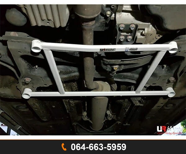 ค้ำตัวถังล่างหน้า Ultra Racing URTH-LA4-3825 TOYOTA YARIS ATIV