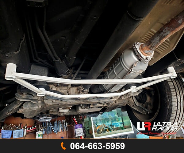ค้ำตัวถังล่างหน้า Ultra Racing UR-LA4-1970 HONDA CR-V