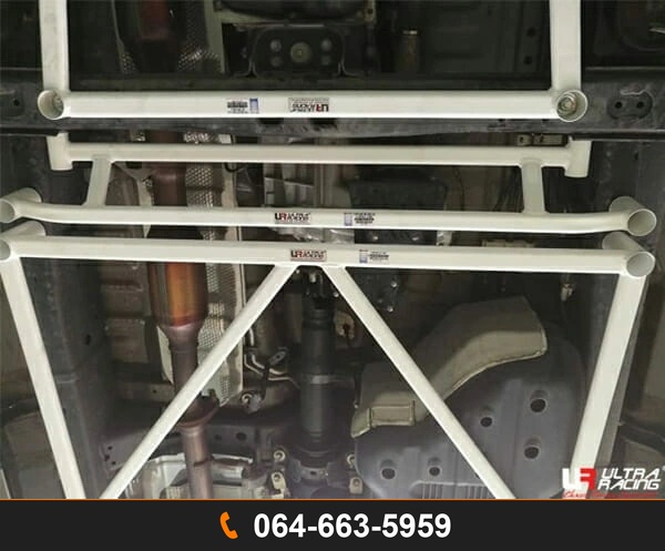 ค้ำตัวถังล่างกลาง Ultra Racing UR-ML4-3907 TOYOTA FORTUNER