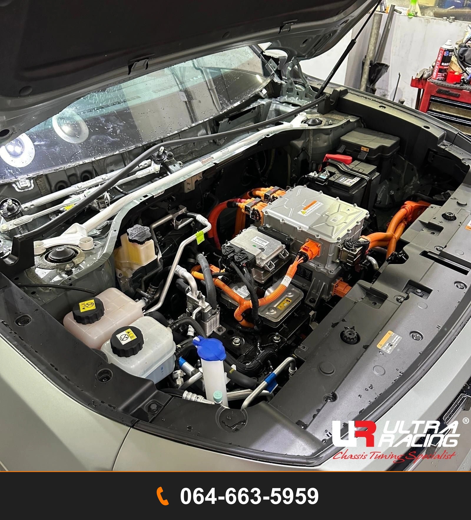 ค้ำโช้คหน้า Ultra Racing URKR-TW2-4133 SSANGYONG KORANDO