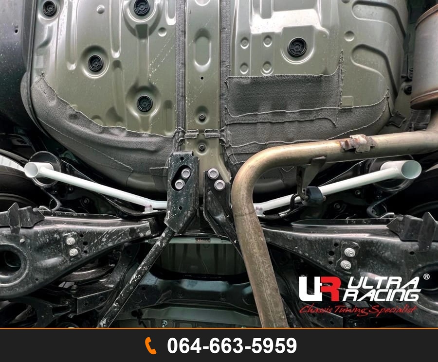 ค้ำตัวถังล่างหลัง Ultra Racing UR-RL2-4599 TOYOTA ALPHARD TOYOTA VELLFIRE