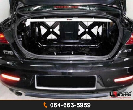 ค้ำโช้คหลัง Ultra Racing UR-RE2-1605 ALFA ROMEO 159