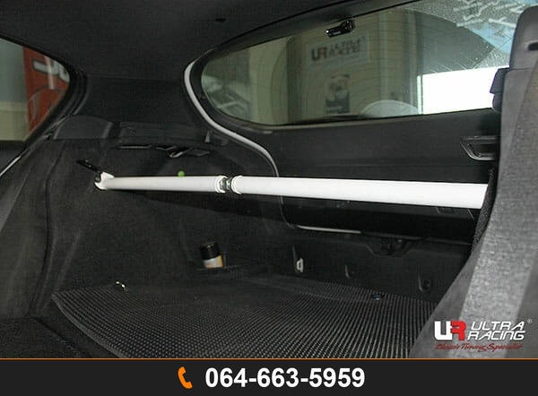 ค้ำโช้คหลัง Ultra Racing URKR-RE2-2747A BMW F20