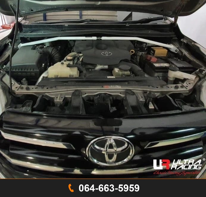 ค้ำโช้คหน้า Ultra Racing UR-TW2-4339A TOYOTA INNOVA