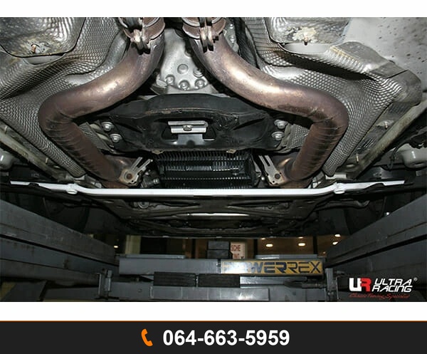 ค้ำตัวถังล่างหน้า Ultra Racing UR-LA4-1879 PORSCHE PANAMERA