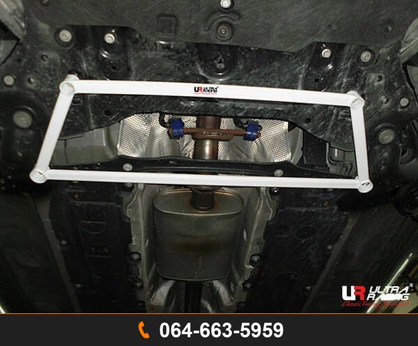 ค้ำตัวถังล่างหน้า Ultra Racing UR-LA4-3757 VOLVO V90 VOLVO XC60 VOLVO XC90