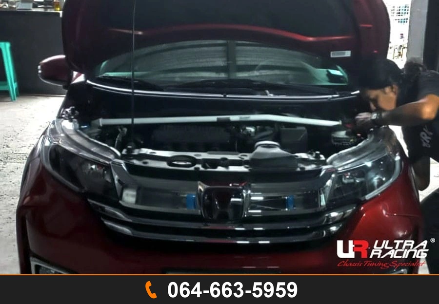 ค้ำโช้คหน้า Ultra Racing URPH-TW2-4442 HONDA BR-V