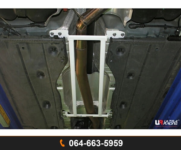 ค้ำตัวถังล่างกลาง Ultra Racing URKR-ML4-3611 AUDI A3 VOLKSWAGEN GOLF GTI