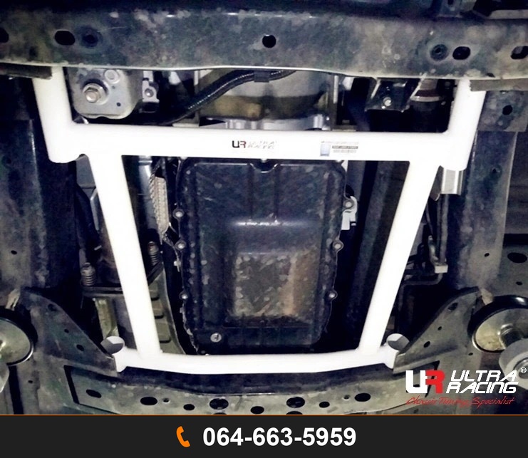 ค้ำตัวถังล่างหน้า Ultra Racing URTH-LA4-3532 MITSUBISHI PAJERO SPORT