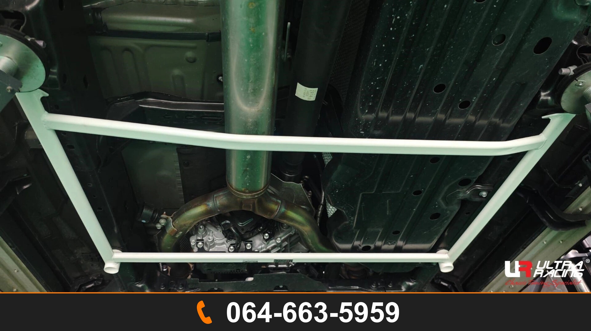 ค้ำตัวถังล่างหลัง Ultra Racing UR-RL4-4650 TOYOTA LAND CRUISER