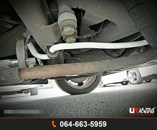 กันโคลงหลัง Ultra Racing UR-AR19-500 BMW E34