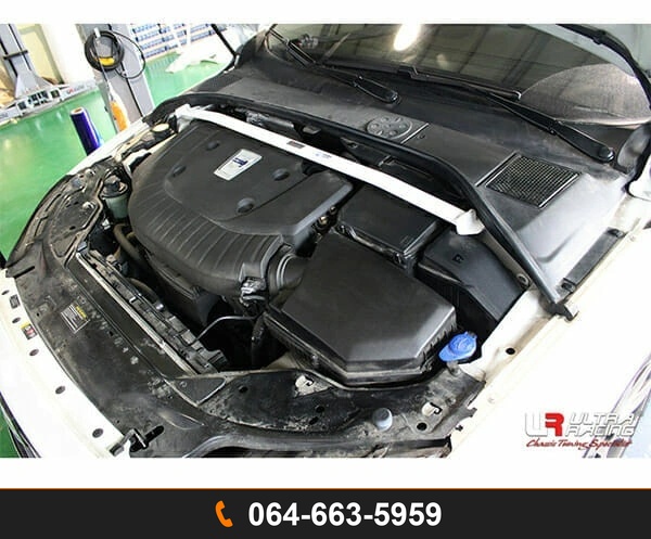 ค้ำโช้คหน้า Ultra Racing UR-TW2-1812 VOLVO S80