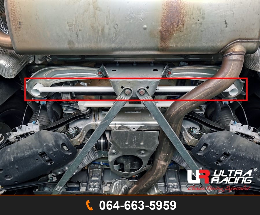 ค้ำตัวถังล่างหลัง Ultra Racing UR-RL2-4260 BMW G05