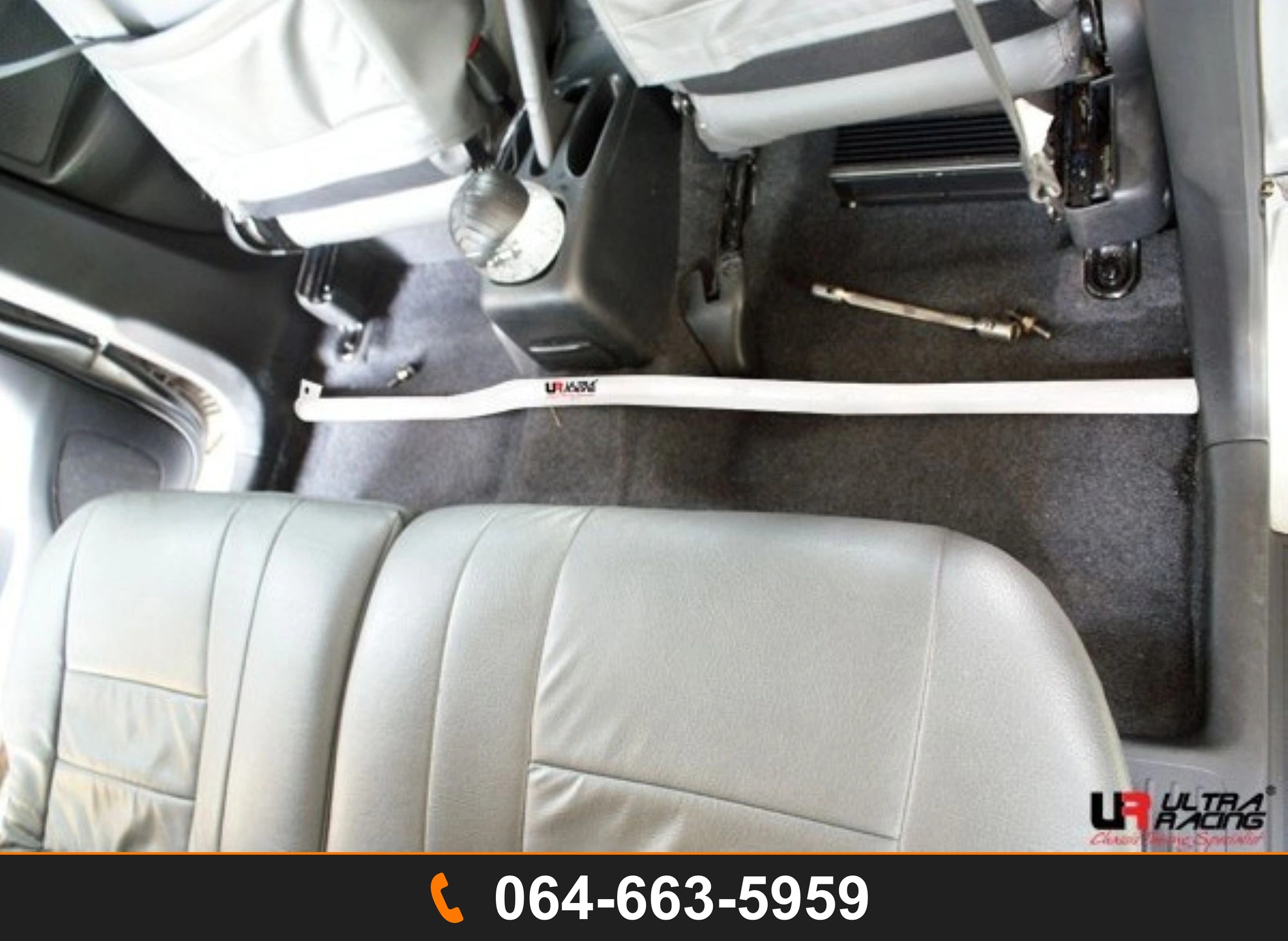 ค้ำห้องโดยสาร Ultra Racing UR-RO2-1387 TOYOTA AVANZA