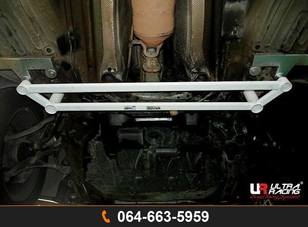 ค้ำตัวถังล่างหน้า Ultra Racing UR-LA4-2761 VOLVO XC90